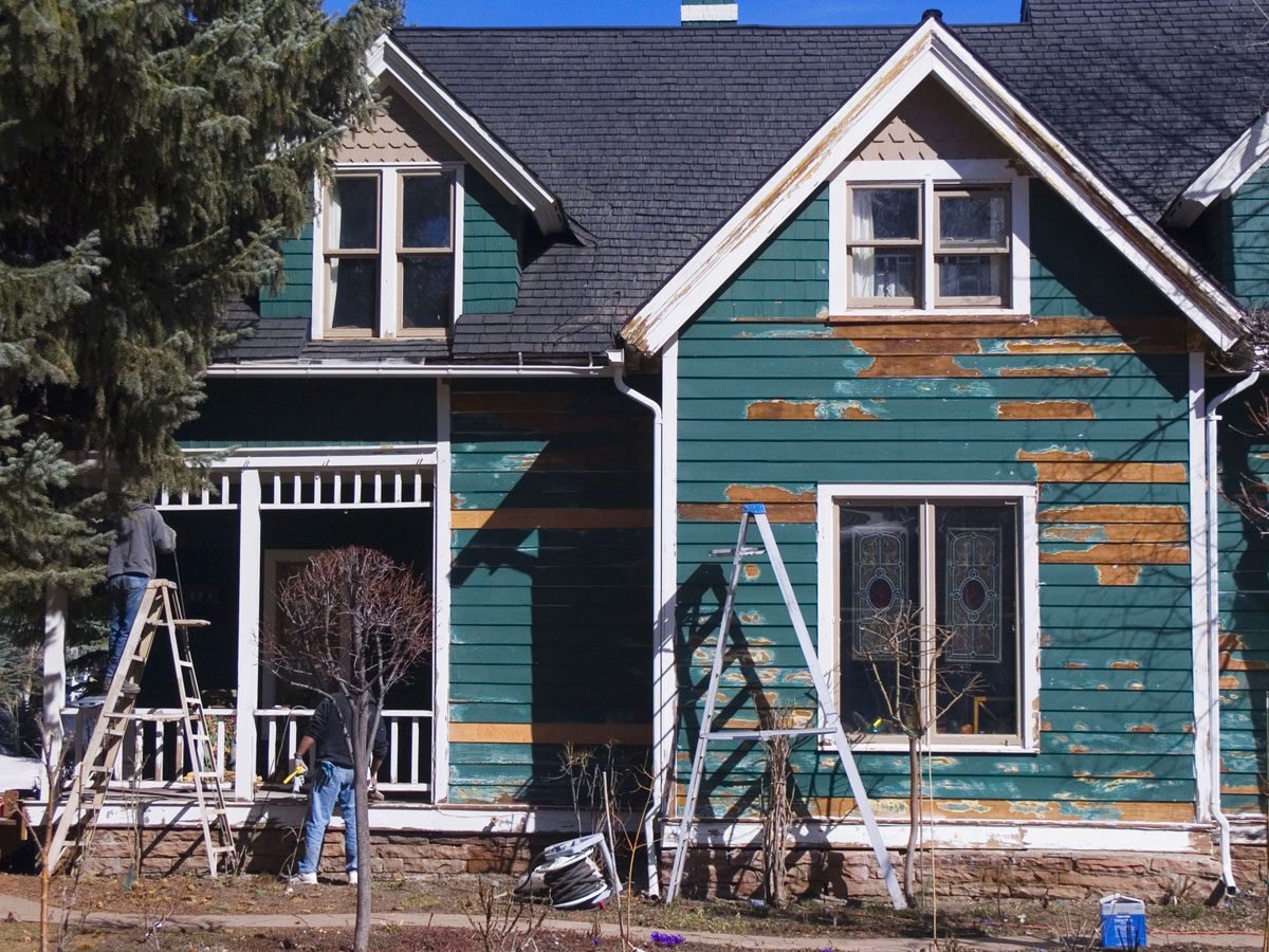 restoring and repainting victorian home